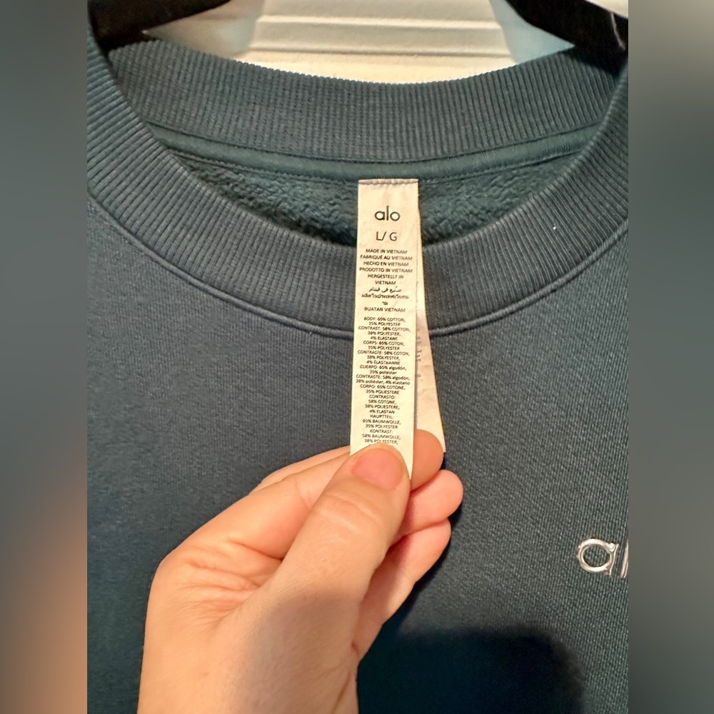 Alo Yoga  Accolade sweatshirt - Picture 2 of 4